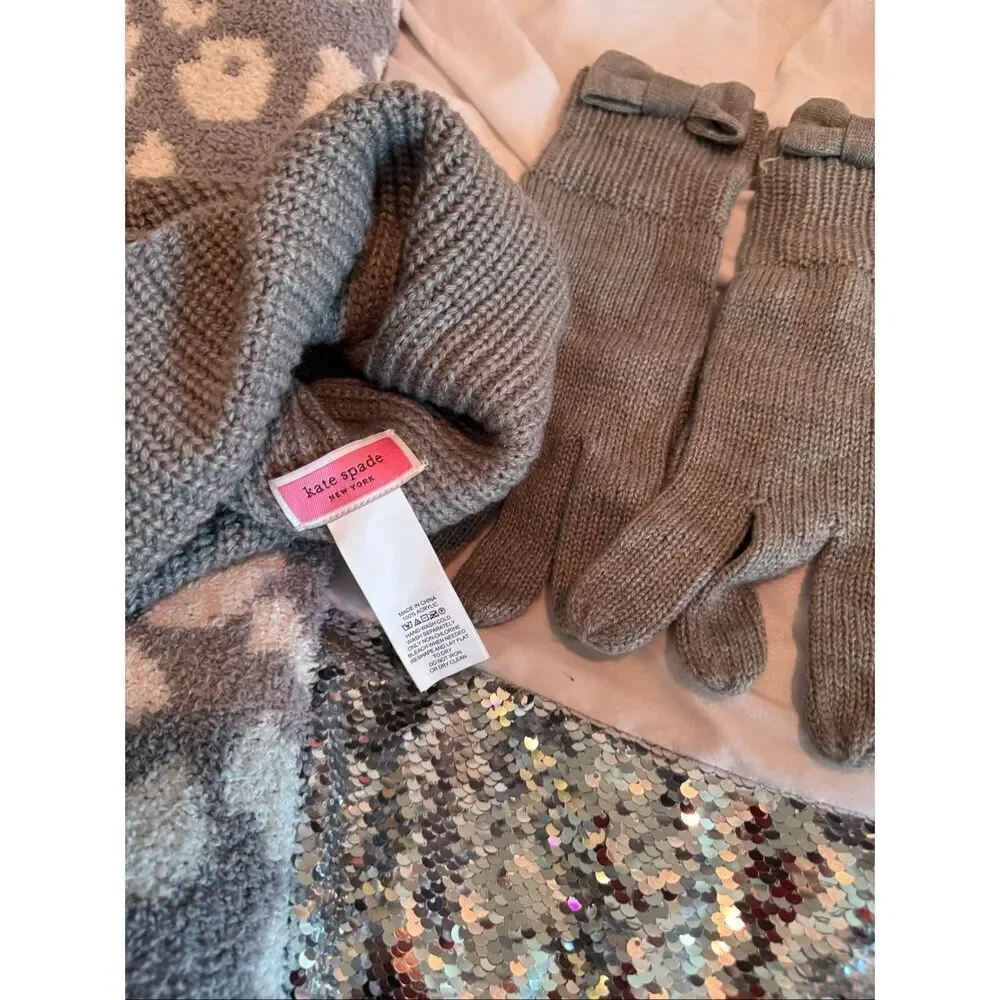 Kate Spade Gray Knit Dorothy Bow Beanie Hat & Gloves - Bow Fancy Warm GUC